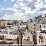New Parisian Studio With View In The Central 11Th