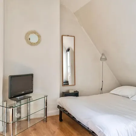 Appartamento New Parisian With View In The 11th